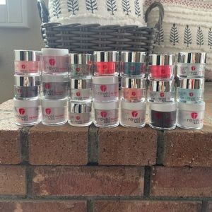 ✨21 Revel Nail Dip Powder ✨